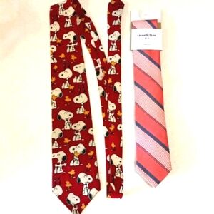 👔🥜 Snoopy Woodstock tie 100% silk with bonus NWT tie